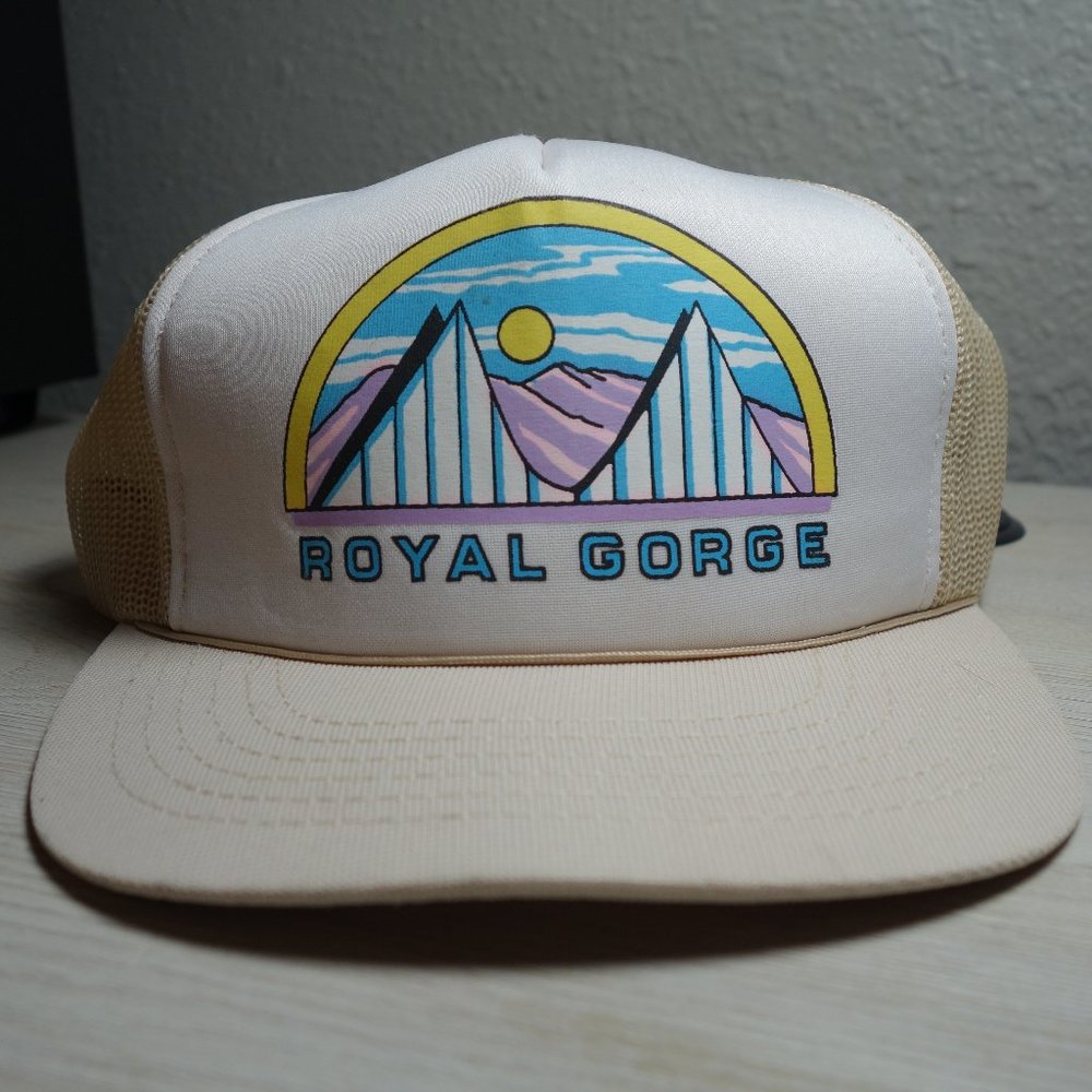 ROYAL GORGE BRIDGE VINTAGE SNAPBACK. Cool Design